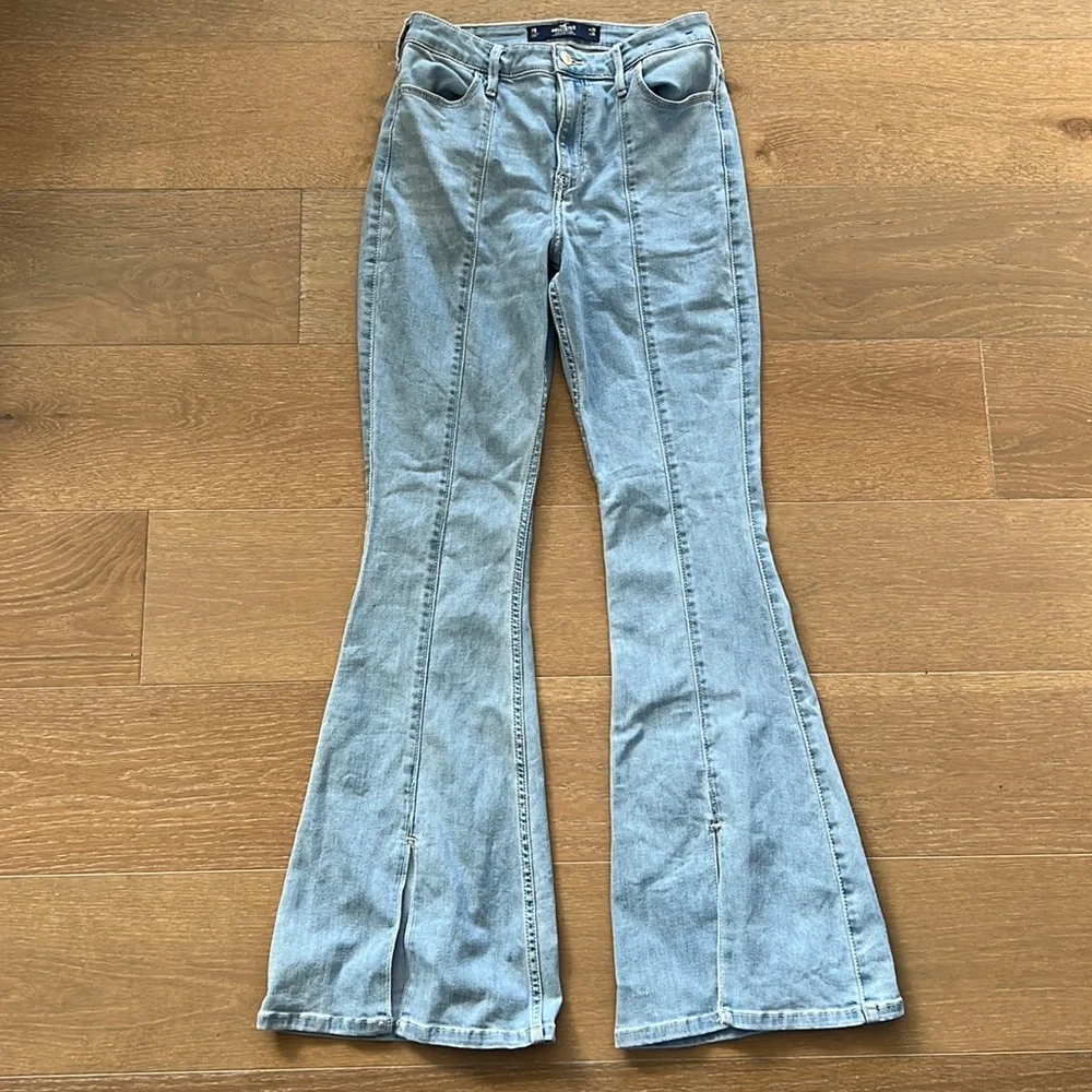 Hollister High Rise Flare Split Hem | 28 - Picture 2 of 7